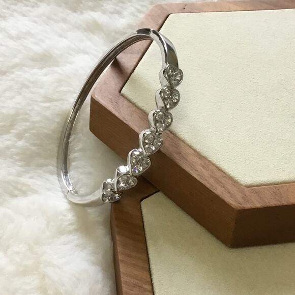 Silver Hearts with Vibrant Crystals Bangle - Picture 1 of 8